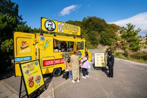 Design That Drives Cravings: The Psychology of Effective Food Truck Wraps